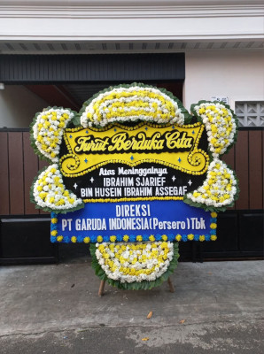 Papan Bunga Duka di Anggruk