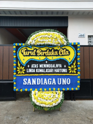Papan Bunga Duka di Anggruk